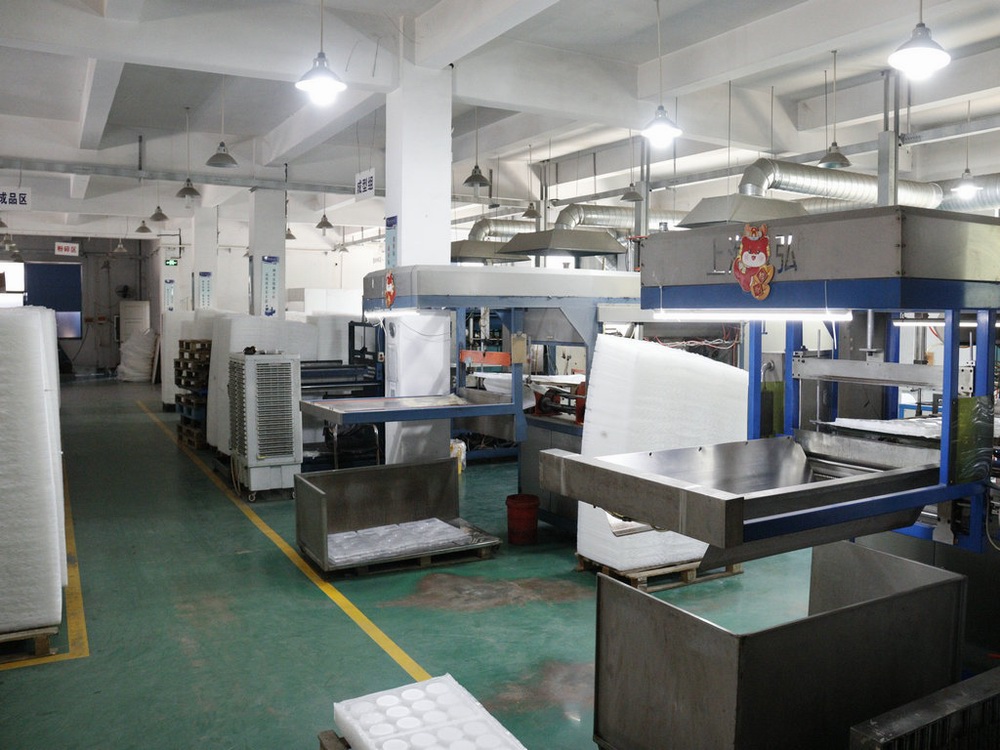 昆山诠耀塑胶工业有限公司